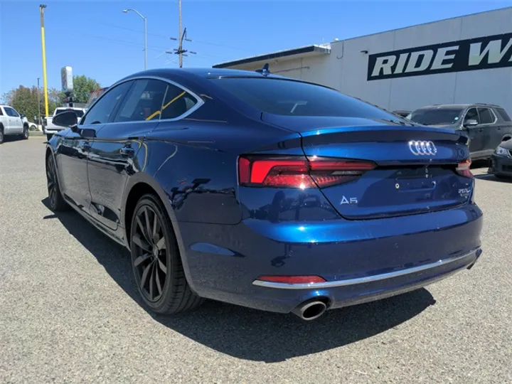 Blue, 2018 AUDI A5 Image 5