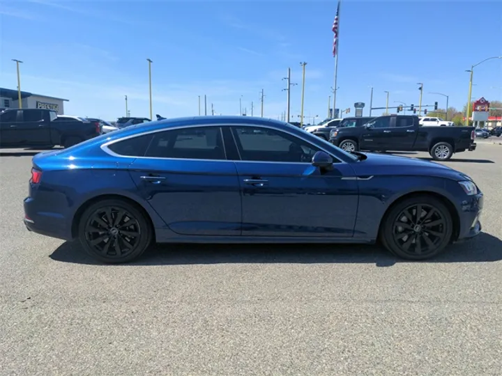 Blue, 2018 AUDI A5 Image 8