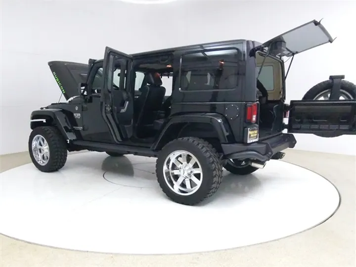 Black Clearcoat, 2012 JEEP WRANGLER Image 13