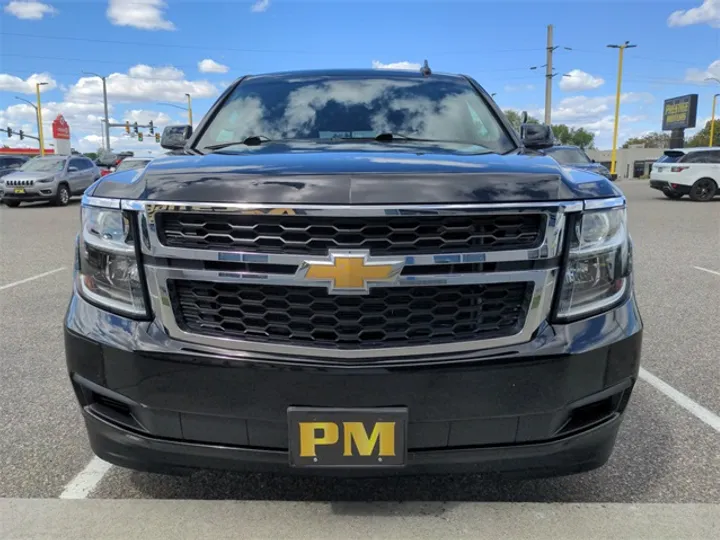 Black, 2016 CHEVROLET SUBURBAN Image 2