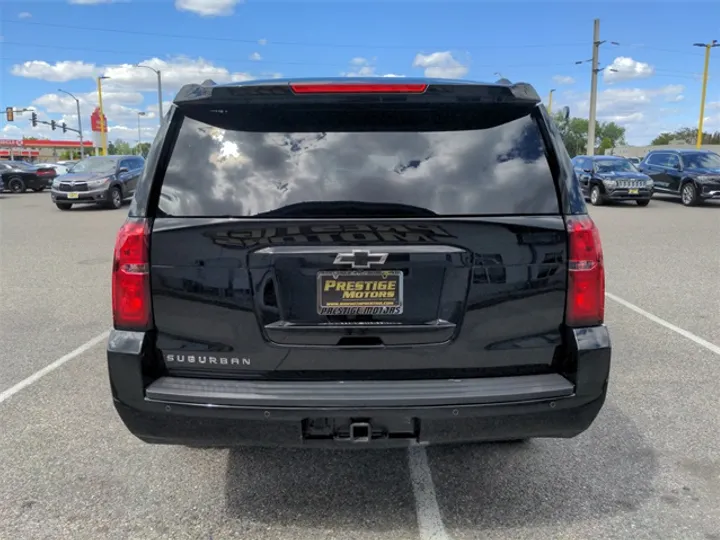 Black, 2016 CHEVROLET SUBURBAN Image 6