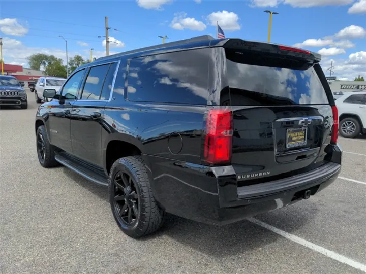 Black, 2016 CHEVROLET SUBURBAN Image 5