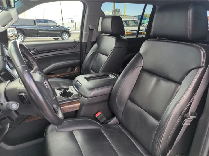 Black, 2016 CHEVROLET SUBURBAN Image 10