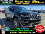 Diamond Black Crystal Pearlcoat, 2018 JEEP GRAND CHEROKEE Thumnail Image 1