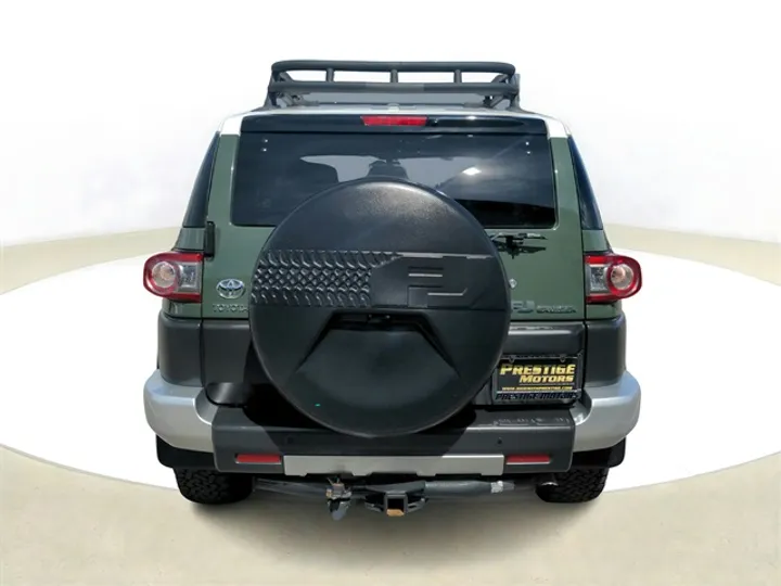 Army Green, 2014 TOYOTA FJ CRUISER Image 6