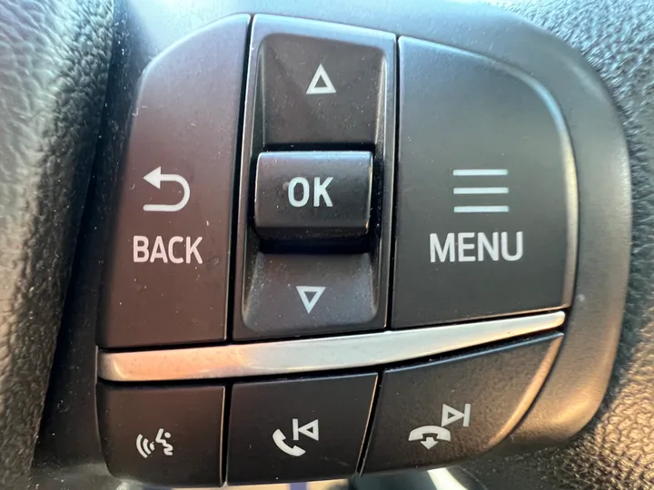 SILVER, 2020 FORD ESCAPE Image 21