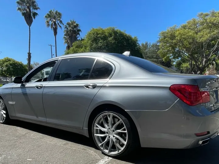 GRAY, 2012 BMW 7 SERIES Image 2