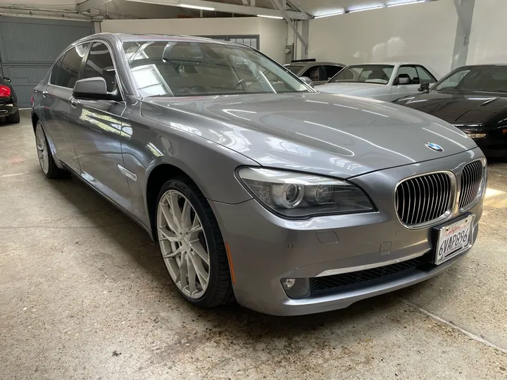 GRAY, 2012 BMW 7 SERIES Image 6