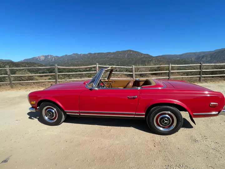 RED, 1966 MERCEDES BENZ 230 SL Image 6