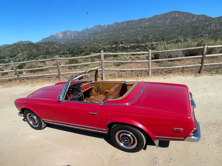 RED, 1966 MERCEDES BENZ 230 SL Image 7