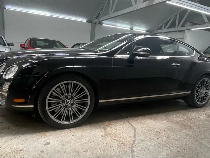 BLACK, 2010 BENTLEY CONTINENTAL Image 10