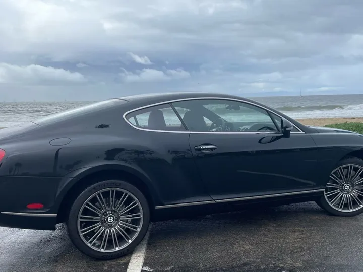 BLACK, 2010 BENTLEY CONTINENTAL Image 7