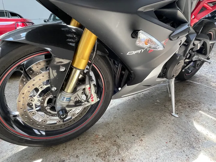 N / A, 2017 TRIUMPH DAYTONA 675R ABS Image 14