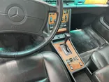 WHITE, 1988 MERCEDES-BENZ 560-CLASS Thumnail Image 29