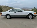 WHITE, 1988 MERCEDES-BENZ 560-CLASS Thumnail Image 37