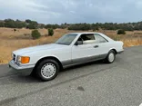 WHITE, 1988 MERCEDES-BENZ 560-CLASS Thumnail Image 44