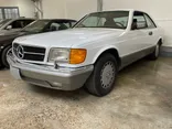 WHITE, 1988 MERCEDES-BENZ 560-CLASS Thumnail Image 6