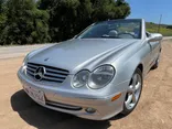 SILVER, 2005 MERCEDES-BENZ CLK-CLASS Thumnail Image 5