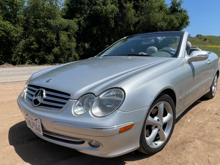 SILVER, 2005 MERCEDES-BENZ CLK-CLASS Image 9