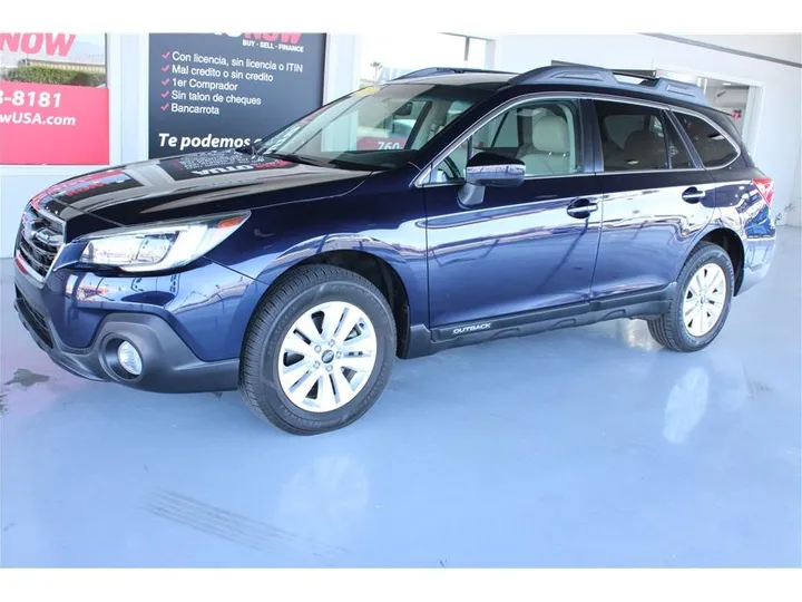 BLUE, 2018 SUBARU OUTBACK Image 1