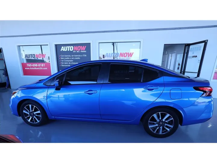 BLUE, 2021 NISSAN VERSA Image 2