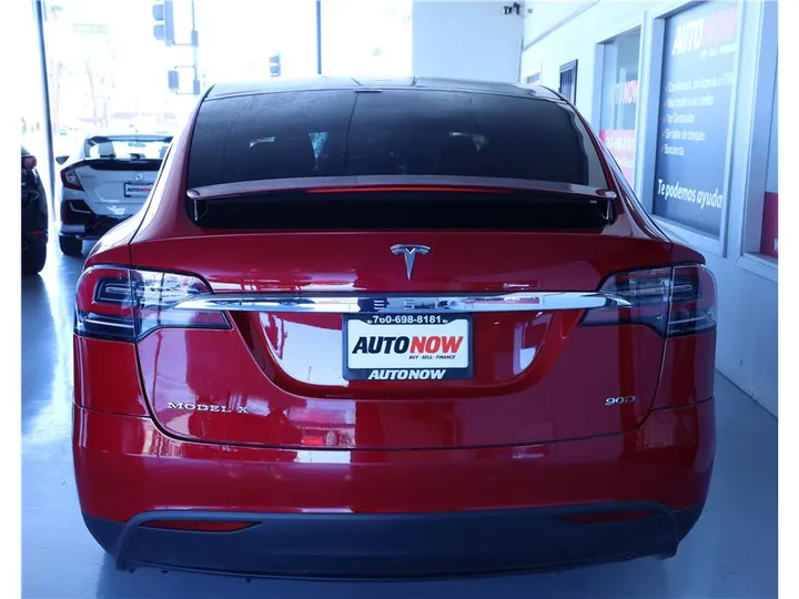 RED, 2016 TESLA MODEL X Image 5