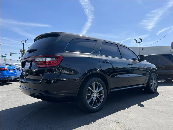 BLACK, 2017 DODGE DURANGO Image 5