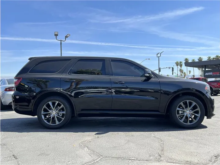 BLACK, 2017 DODGE DURANGO Image 6