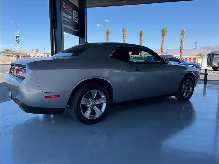 SILVER, 2015 DODGE CHALLENGER Image 13