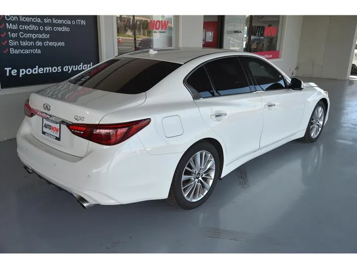 WHITE, 2021 INFINITI Q50 Image 5