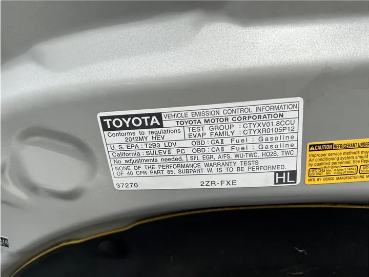 SILVER, 2012 TOYOTA PRIUS V Image 25