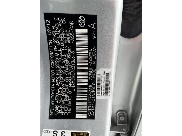 SILVER, 2012 TOYOTA PRIUS V Image 24