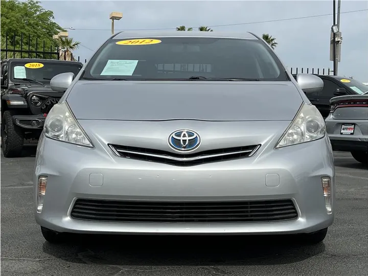 SILVER, 2012 TOYOTA PRIUS V Image 8