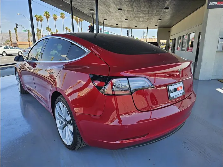 RED, 2018 TESLA MODEL 3 Image 7