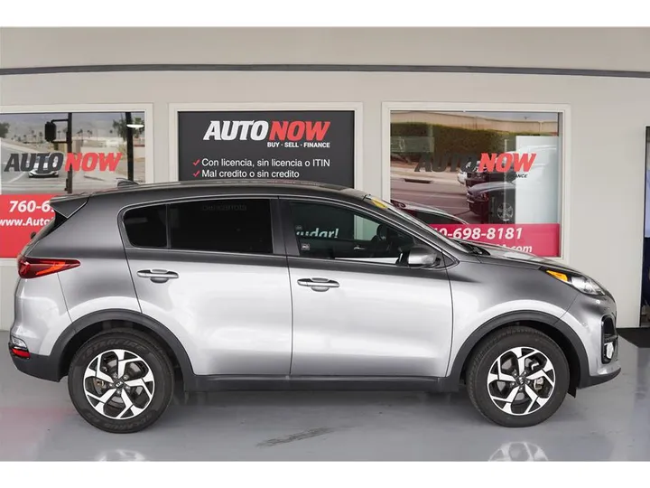 GRAY, 2021 KIA SPORTAGE Image 6