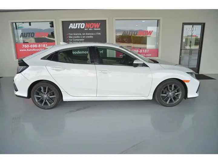 WHITE, 2020 HONDA CIVIC Image 6