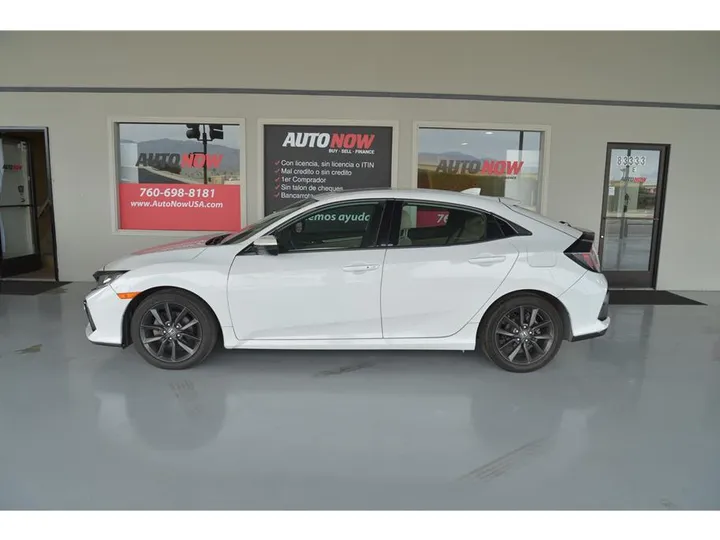 WHITE, 2020 HONDA CIVIC Image 2