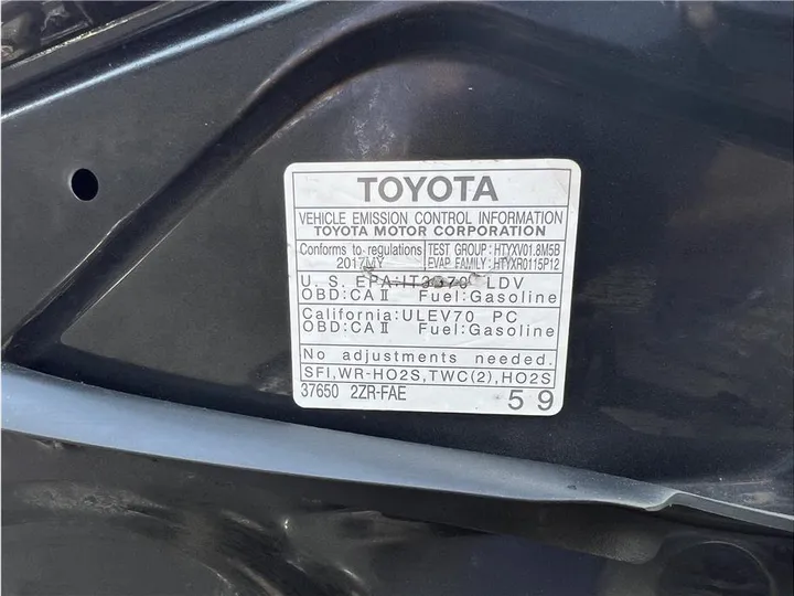 BLACK, 2017 TOYOTA COROLLA IM Image 24