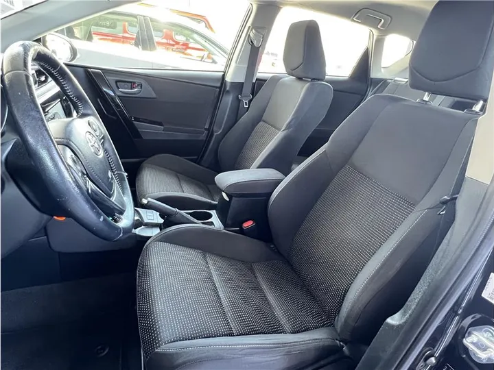 BLACK, 2017 TOYOTA COROLLA IM Image 12