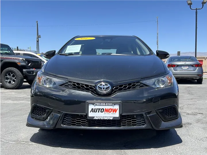 BLACK, 2017 TOYOTA COROLLA IM Image 8