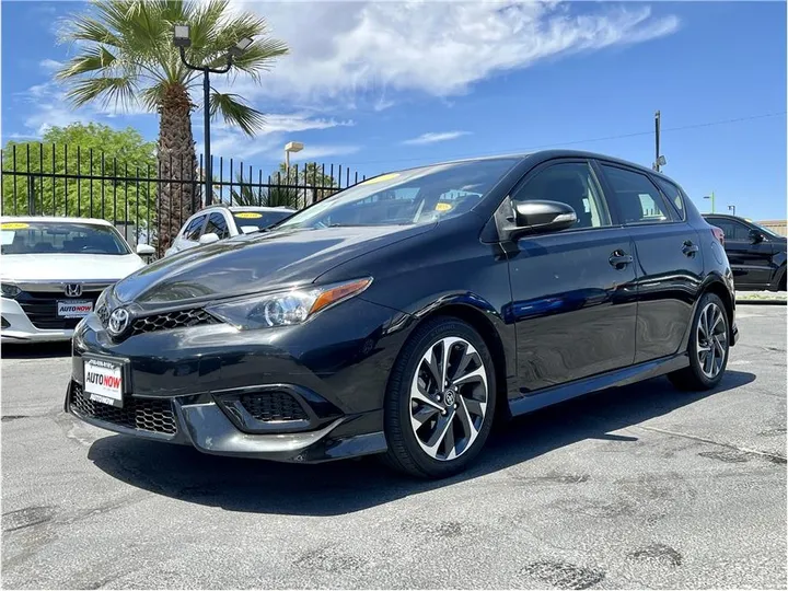 BLACK, 2017 TOYOTA COROLLA IM Image 1