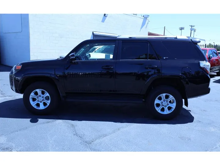 BLACK, 2016 TOYOTA 4RUNNER Image 2