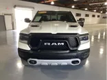 WHITE, 2020 RAM 1500 CREW CAB Thumnail Image 1