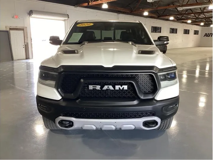 WHITE, 2020 RAM 1500 CREW CAB Image 1