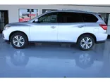 SILVER, 2019 NISSAN PATHFINDER Thumnail Image 2