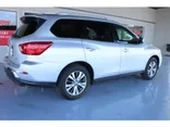 SILVER, 2019 NISSAN PATHFINDER Thumnail Image 5