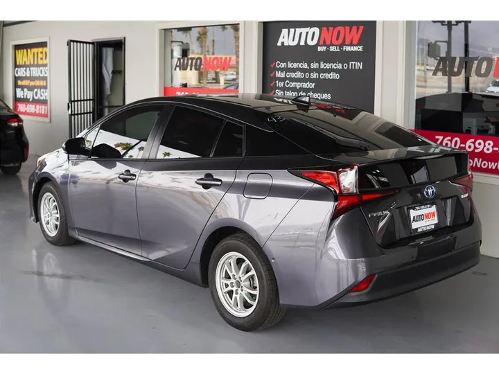 GRAY, 2022 TOYOTA PRIUS Image 5