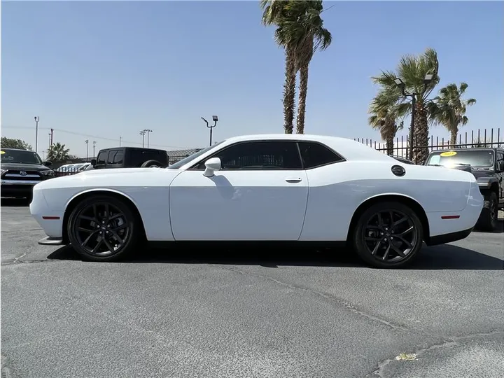 WHITE, 2021 DODGE CHALLENGER Image 2