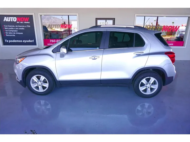 SILVER, 2020 CHEVROLET TRAX Image 2