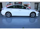 WHITE, 2019 HYUNDAI SONATA PLUG-IN HYBRID Thumnail Image 6